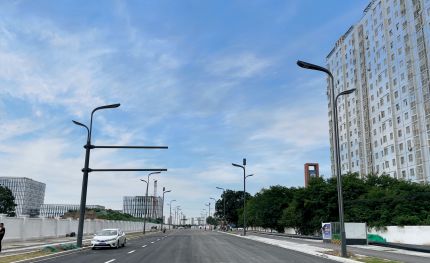 陜西西咸新區(qū)首條多桿合一道路！華體科技讓美與美好一路發(fā)生